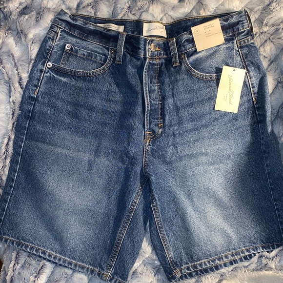 Universal Thread 90s Baggy Bermuda in Deep Blue - Picture 2 of 9